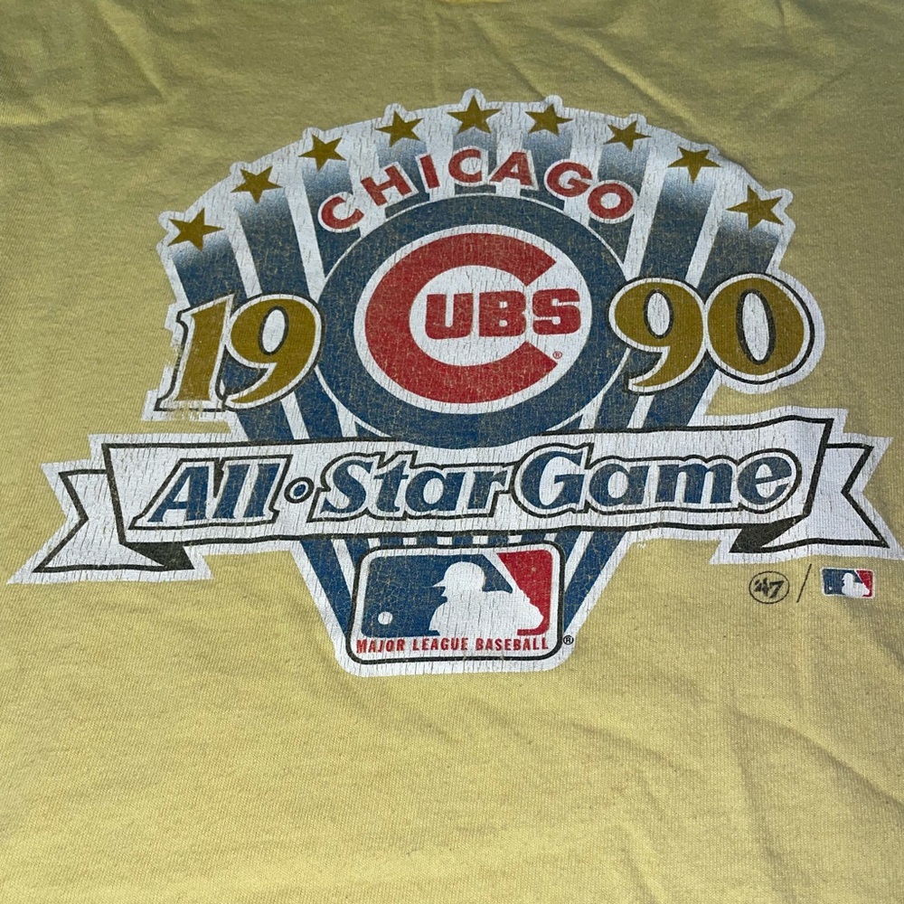 Medium Men’s Cubs Tshirt